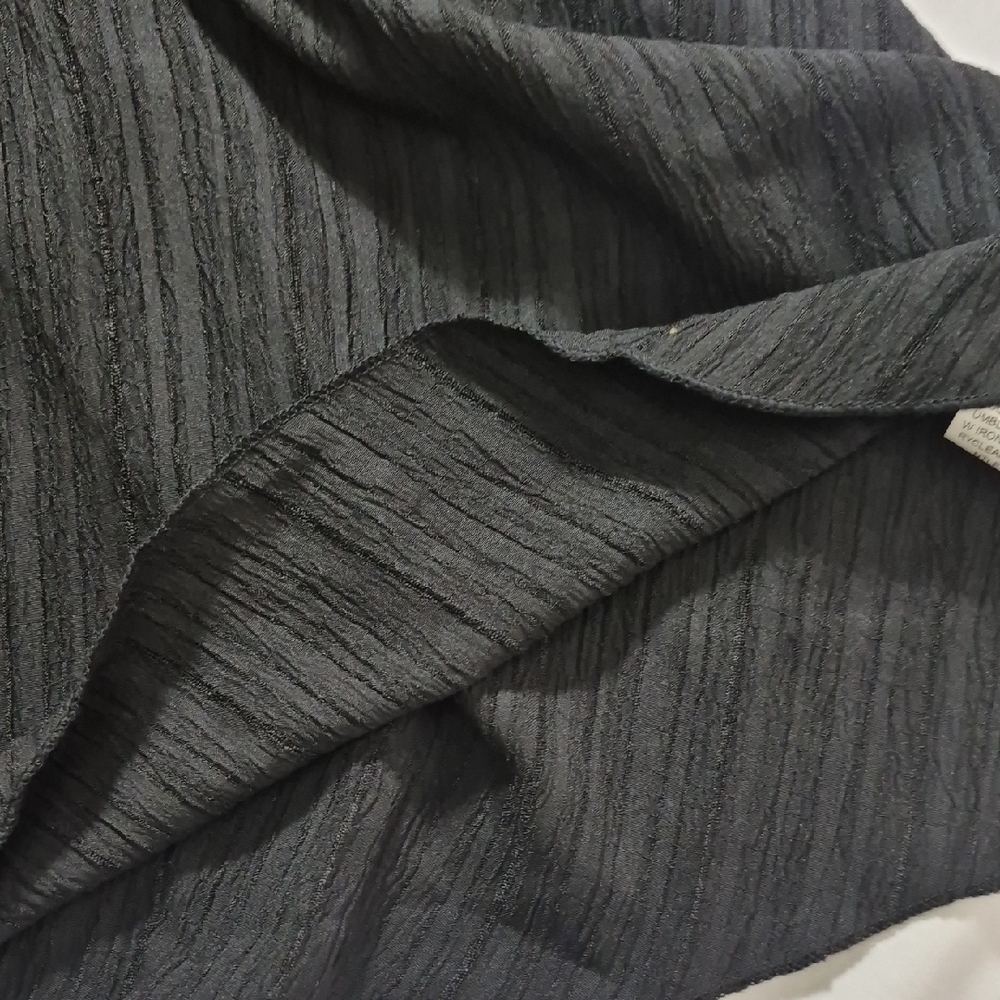 Elegant Black Wrap Blouse - Picture 10 of 10